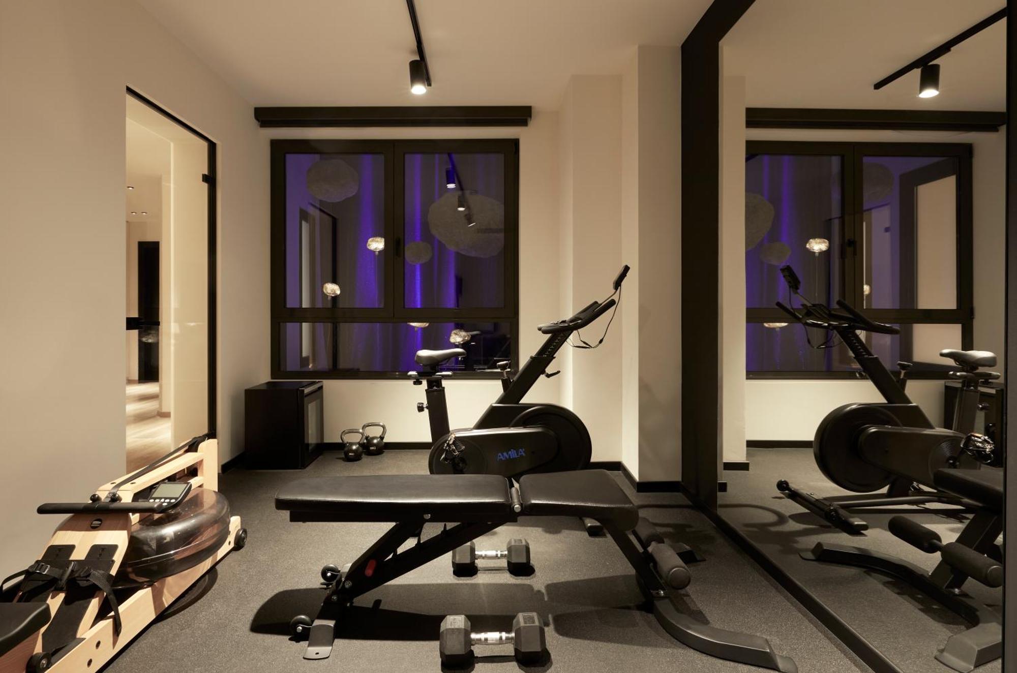 Athens Woo Suites Екстер'єр фото