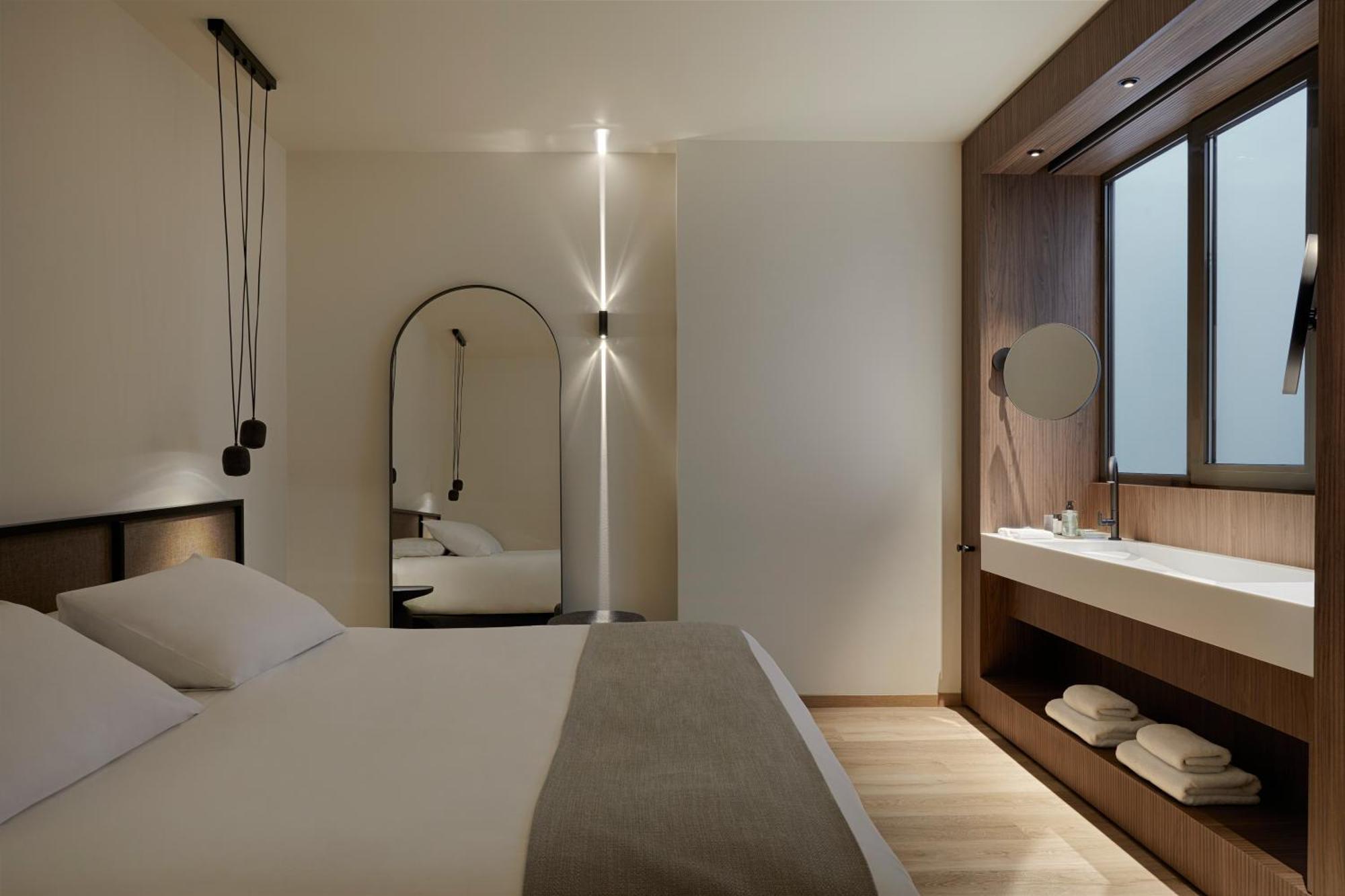 Athens Woo Suites Екстер'єр фото